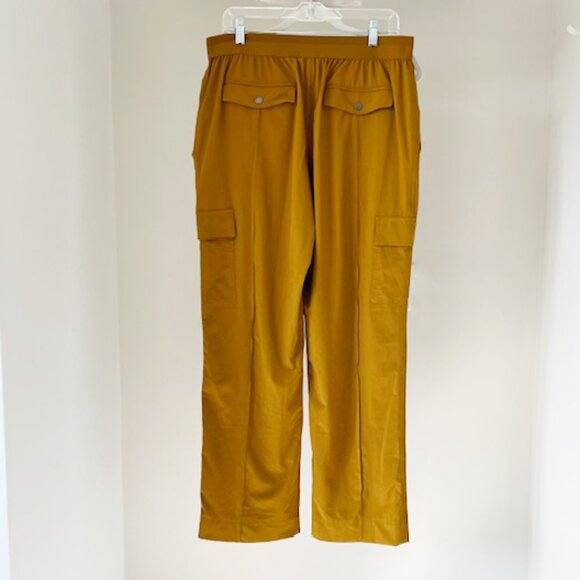 Athleta Vienna Cargo Pant, Gold, Size 14 - Picture 3 of 8
